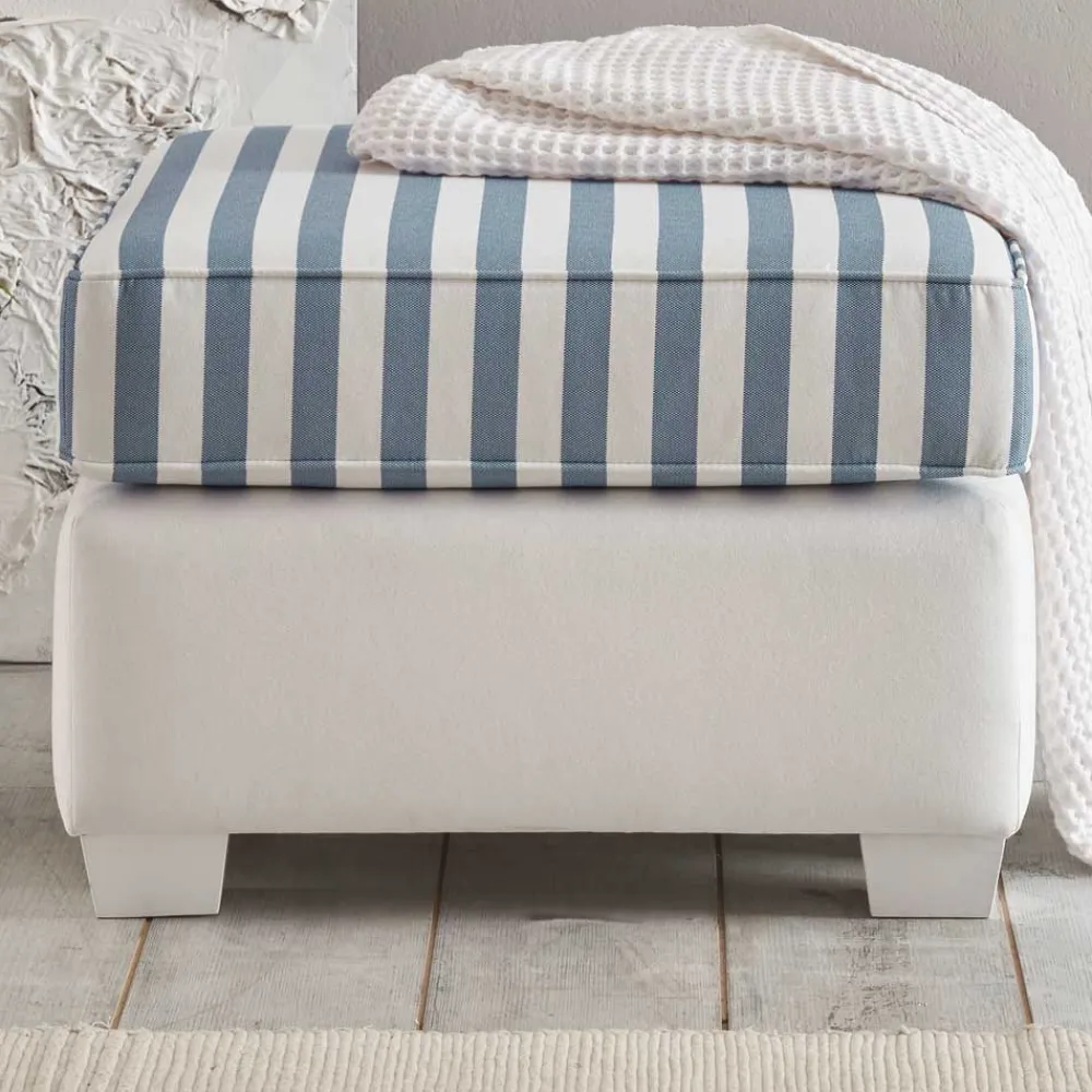 Wohnen Hocker<Quadratischer Polsterhocker gestreift - Ganbriassa