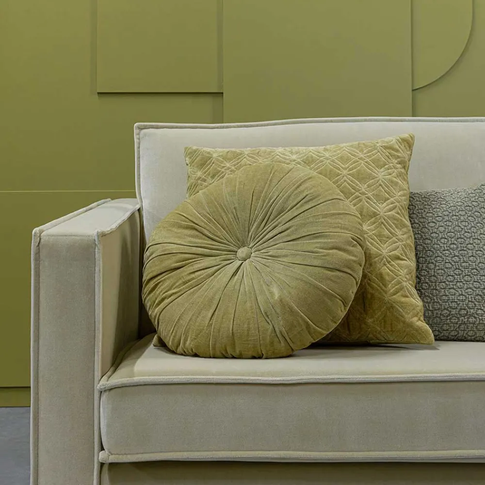 Wohnen Sofas<Retro Couch aus Samt in Graugrün - Vontada