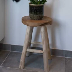 Wohnen Hocker<Rustikaler Holzhocker aus Teak Massivholz - Isabelona