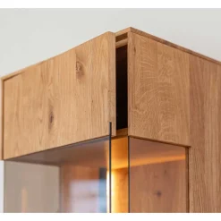 Wohnen Vitrinen<Schlanke Vitrine mit LED Beleuchtung - Cocondar