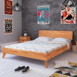 Wohnen Betten<Schlichtes Holz Bett in Überlänge 220cm - Junola