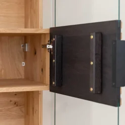 Wohnen Vitrinen<Schmale Massivholz Vitrine mit LED Beleuchtung - Eribella