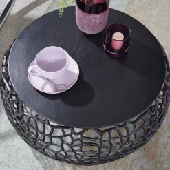Wohnen Tische<Schwarzer Designtisch fürs Wohnzimmer - Ernestan