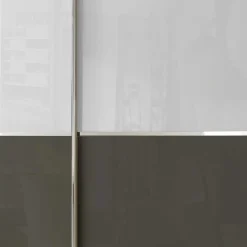 Wohnen Kleiderschränke|Schränke<Schwebetüren Kleiderschrank in Braun & Weiß - Genre
