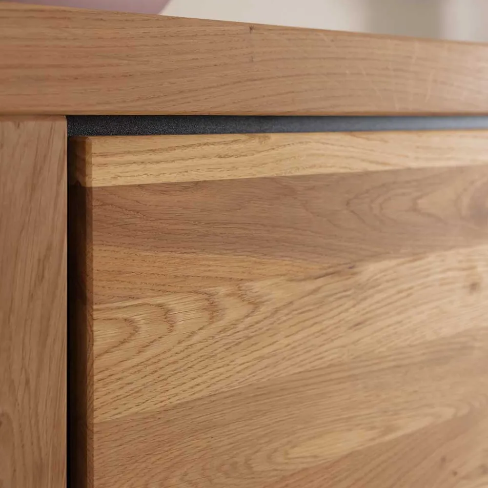 Wohnen Sideboards<Sideboard in Wildeiche mit Schwarz - Vlacoma
