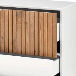 Wohnen Sideboards<Sideboard mit Sockel in Weiß - Miloris