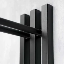 Wohnen Garderoben<Stahl T-Design Wandgarderobe in Schwarz - Brittania