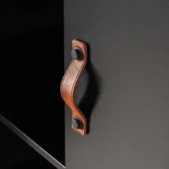 Wohnen Kleiderschränke|Schränke<Teilmassiver 94x180x40 Kiefernholz Kleiderschrank in Schwarz - Ilvessino