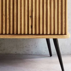 Wohnen Sideboards<3-türige Holzkommode aus Wildeiche massiv - Casarius