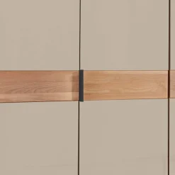 Wohnen Kleiderschränke<4-türiger Schlafzimmerschrank in Champagner - Angelina