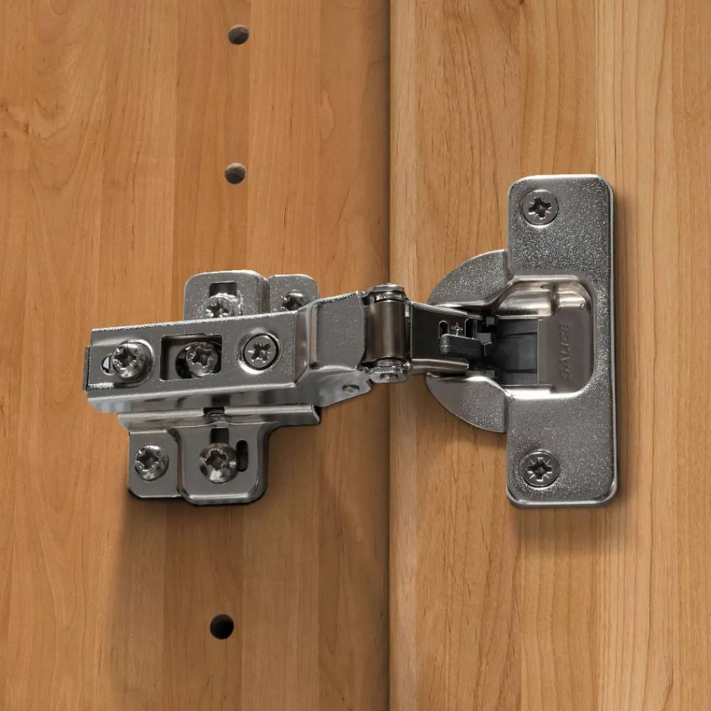 Wohnen Kleiderschränke<6-türiger Schlafzimmerschrank in Erle teilmassiv - Dilacco