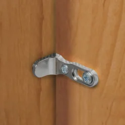 Wohnen Kleiderschränke<6-türiger Schlafzimmerschrank in Erle teilmassiv - Dilacco