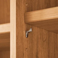 Wohnen Kleiderschränke<3-türiger Schlafzimmerschrank in Erle - Dilacco