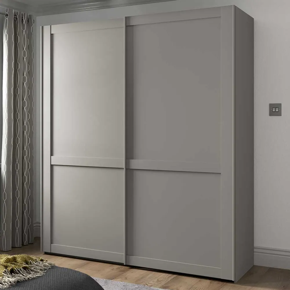 Wohnen Kleiderschränke<2-türiger Schwebetürenschrank mit Metallgriffen - Ridonna