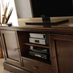 Wohnen Tv & Hifi-Möbel|Lowboards<TV Kommode in Walnussfarben Antik - Istefanio