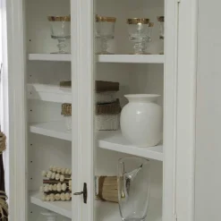 Wohnen Vitrinen<Vitrinenschrank in Antikweiß - Annot