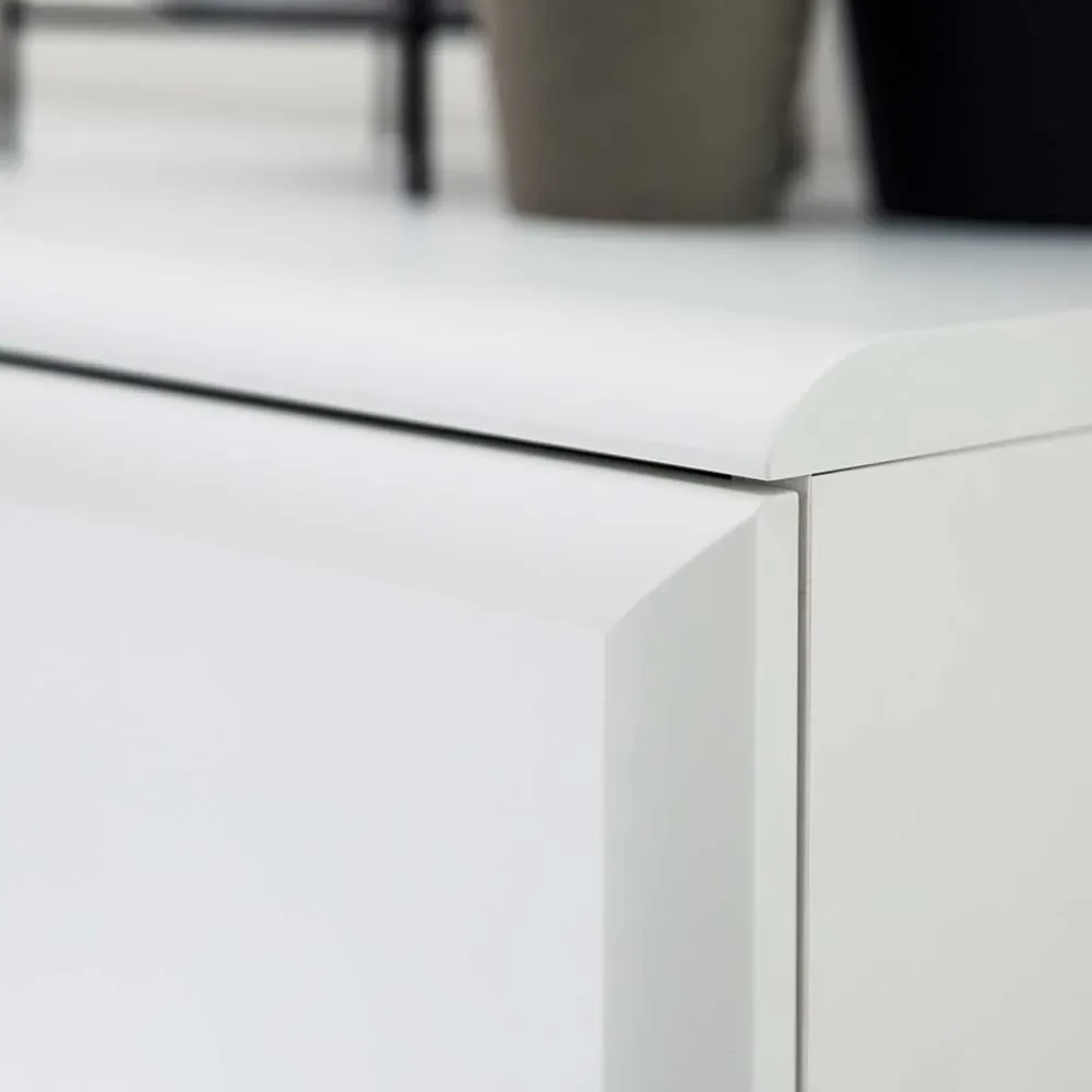 Wohnen Sideboards<Weißes Sideboard mit Sockelgestell - Hazime