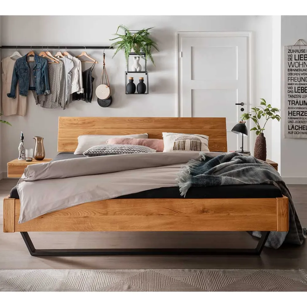 Wohnen Betten<Wildeiche Bett mit Metallkufen in Schwarzgrau - Tomya