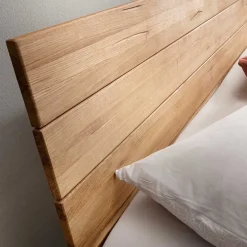 Wohnen Betten<Wildeiche Bett mit Metallkufen in Schwarzgrau - Tomya