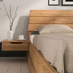 Wohnen Betten<Wildeiche Bettgestell mit Holzkopfteil - Lugos