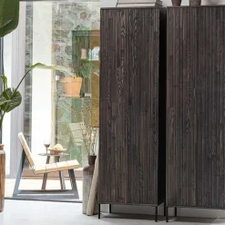 Wohnen Vitrinen<Wohnzimmer Schrank in Esche Dunkel & Schwarz - Eyes